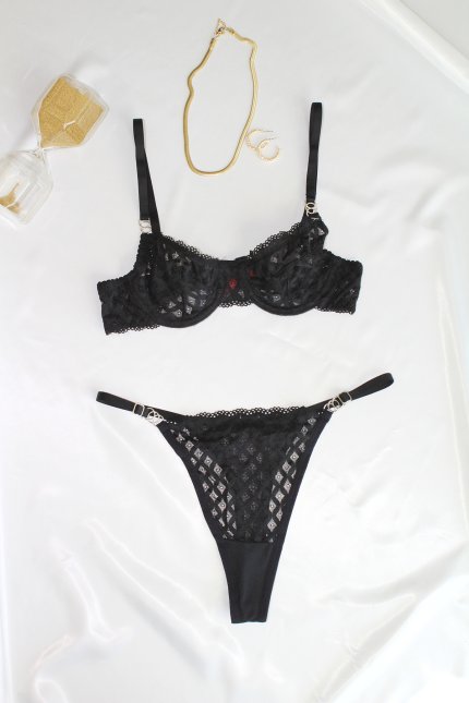 Siyah Balenli Dantelli Transparan İç Çamaşırı Takımı