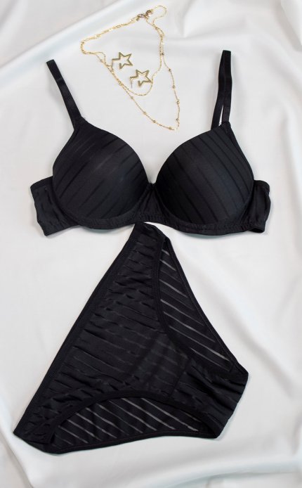 Siyah ve Beyaz Dolgulu Balenli Çizgi Desenli İç Çamaşırı Takımı