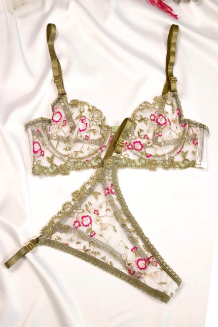 Yeşil Balenli Dantelli İç Çamaşırı Takımı