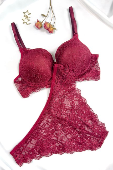 Bordo, Siyah ve Beyaz Dantelli Balenli Dolgulu Iç Çamaşırı Takımı