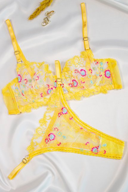 Sarı Çiçek Desenli Balenli Dantelli İç Çamaşırı Takımı