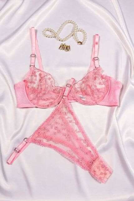 Pembe Barbie Çiçek Desenli Balenli Dantelli İç Çamaşırı Takımı